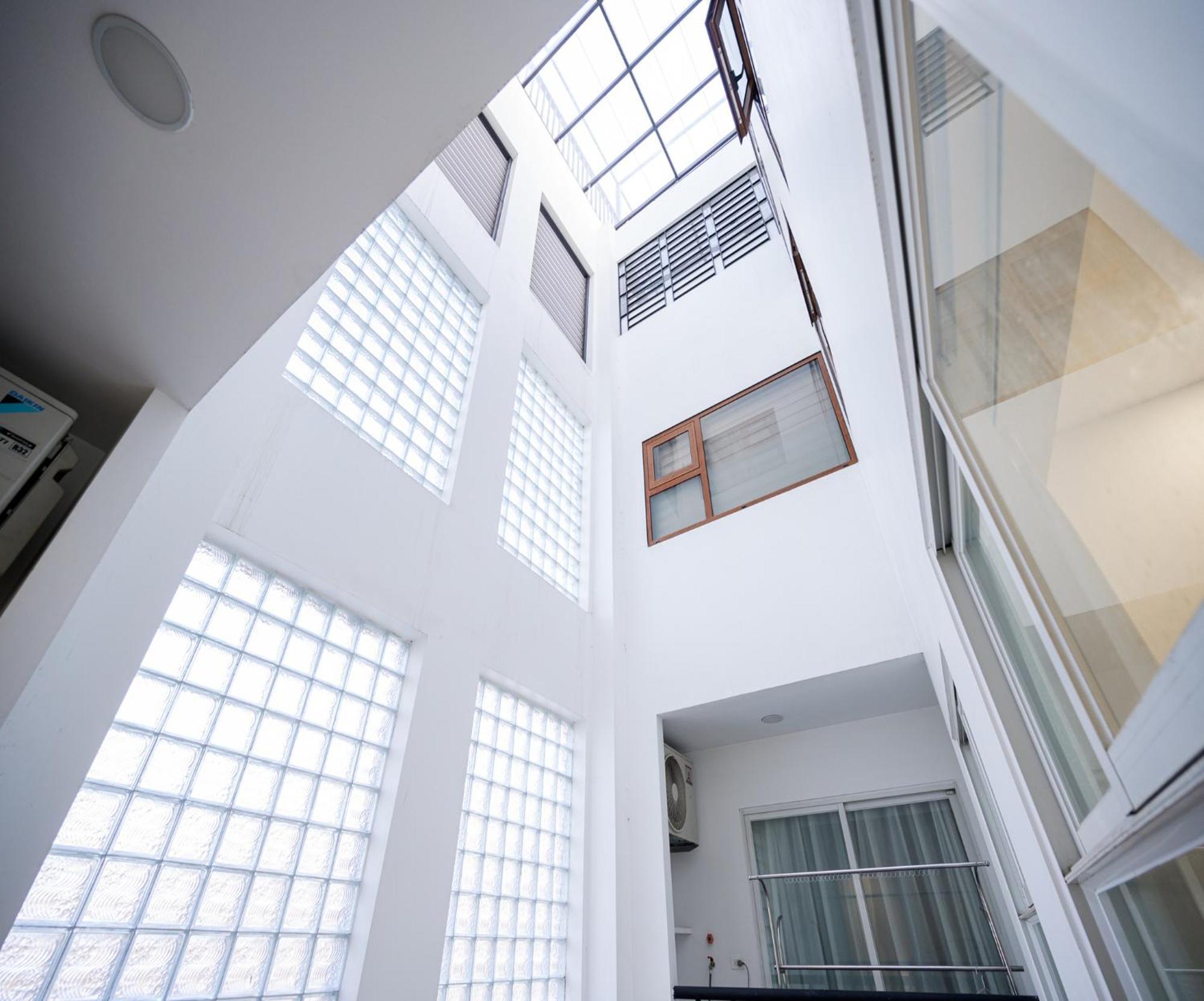 Luxe Paradise Residence Truc Bach Hanoi Luaran gambar